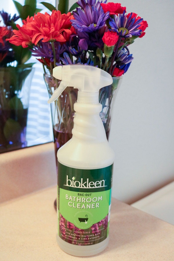 Biokleen Bac Out Bathroom Cleaner Spray - 32 oz bottle